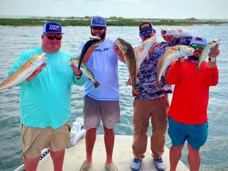 Fishing Charter Corpus Christi Texas - 4-Hour Bowfishing Trip.